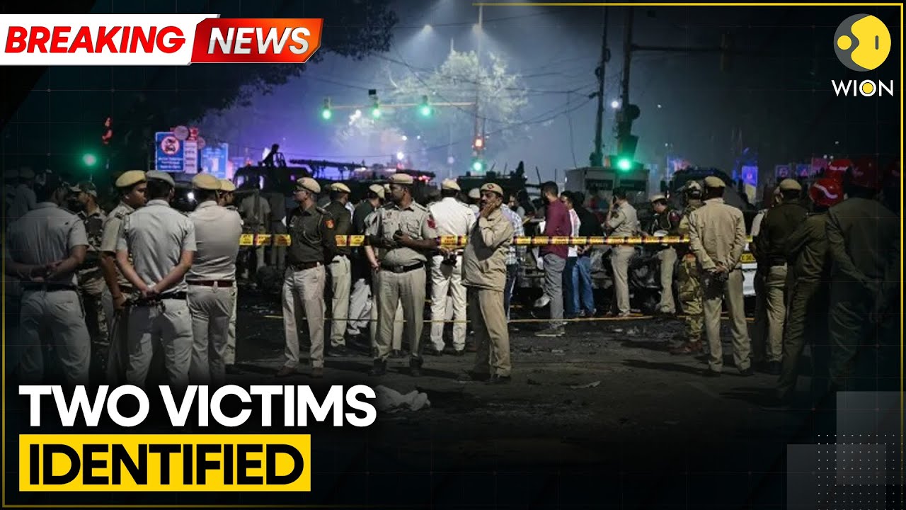 Red Fort Blast: Security & Fire Brigade Officials, Ambulances Rush to Spot | WION BREAKING