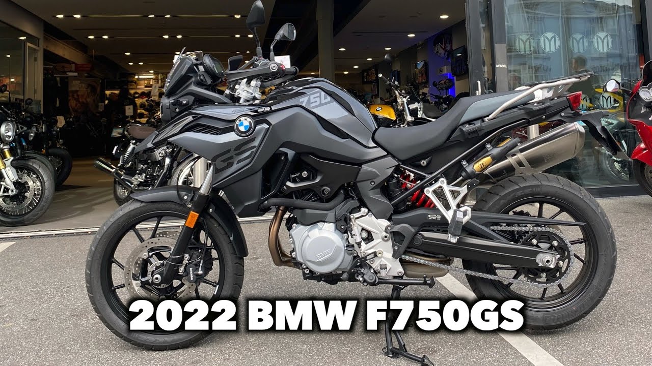 BMW F750GS 2022 года, на удивление хорош, имея всего 77 л.с. 😁