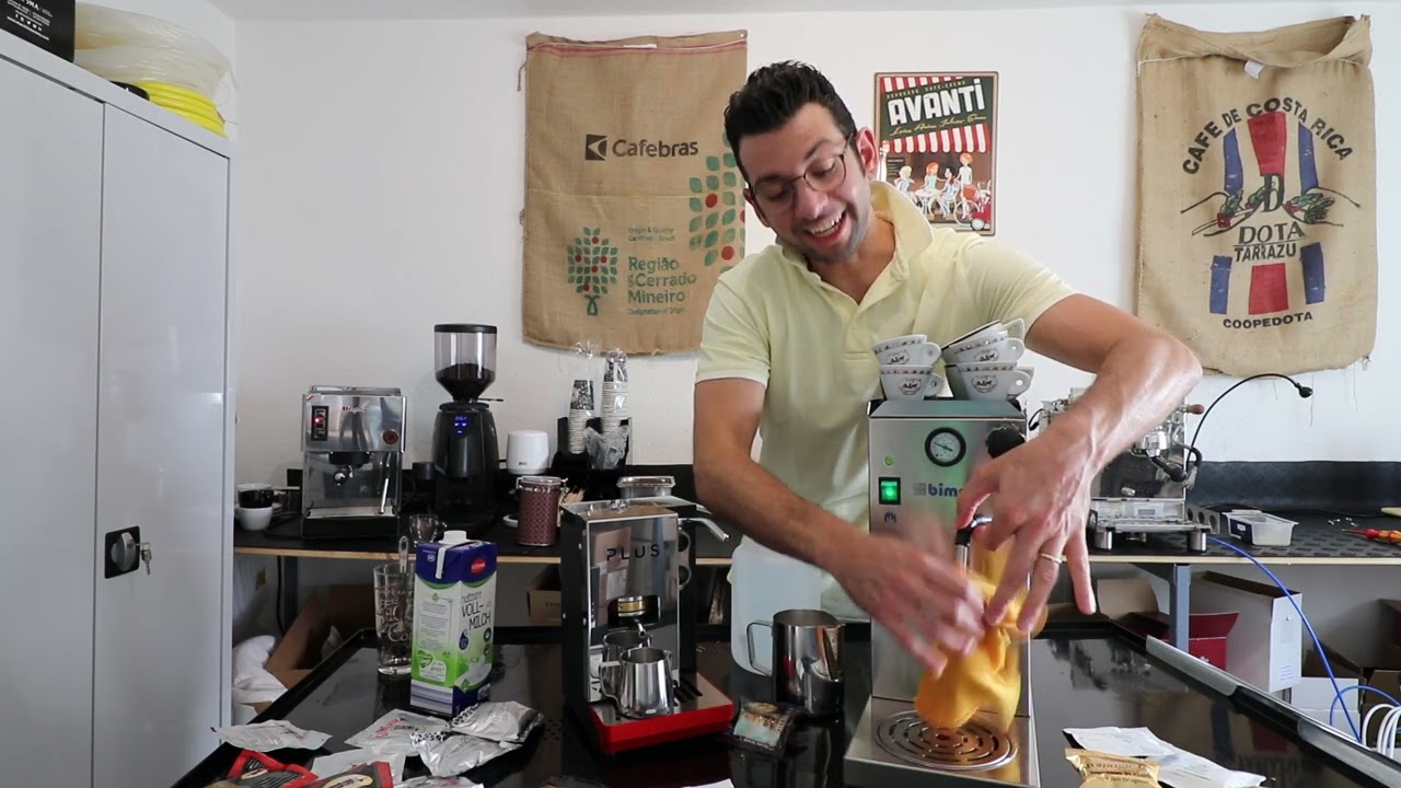 Aroma Plus + Cappuccinatore, Milchaufschäumer smilk 200