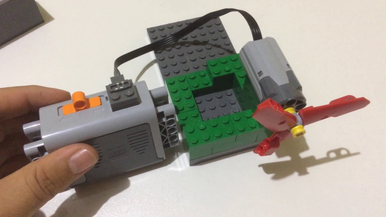 Lego 8881(battery box) | Lego 8883 (motor mediano) [技]