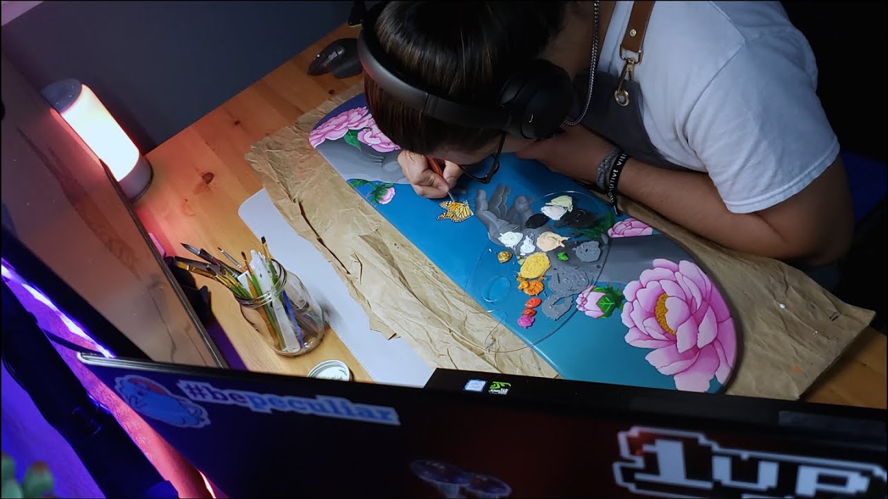 Painting my first CUSTOM SKATEBOARD DECK