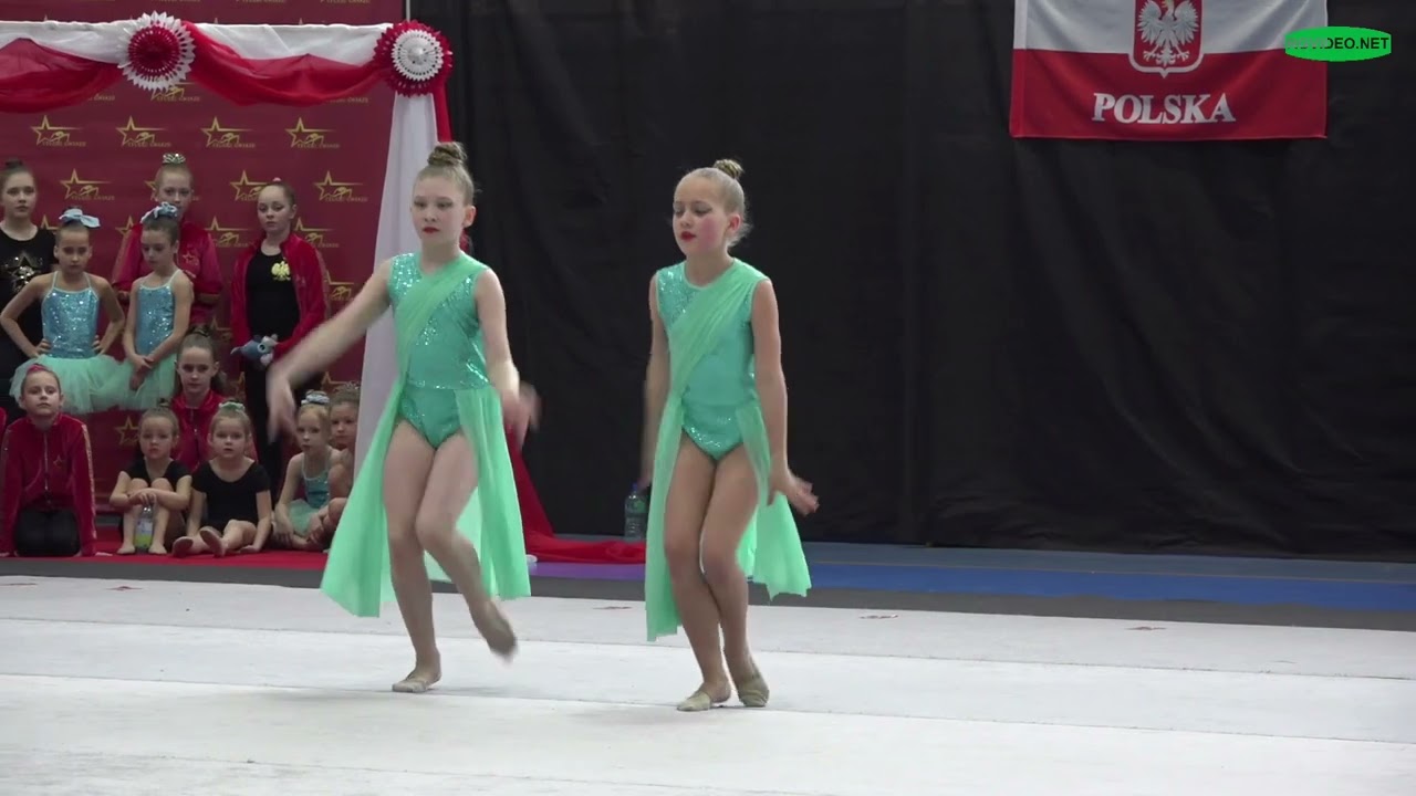 NATALIA CZYŻ  NICOLA BORYCZKA STUDIO GWIAZD CHORZÓW DUET gimnastyka artystyczna rhythmic gymnastics