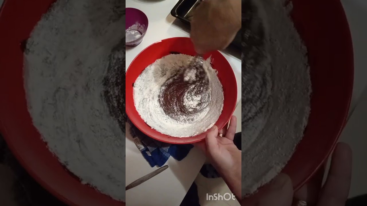 Lavacake pentru congelator 🫠aveți în comentarii rețeta 😍