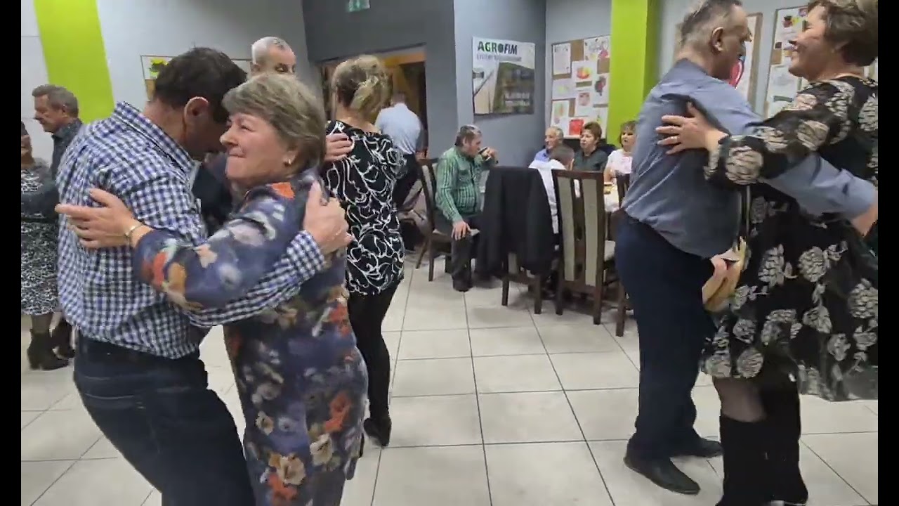 Obereczek. Kapela Zbigniewa Ciechowicz 10 01 26 Słowików. 