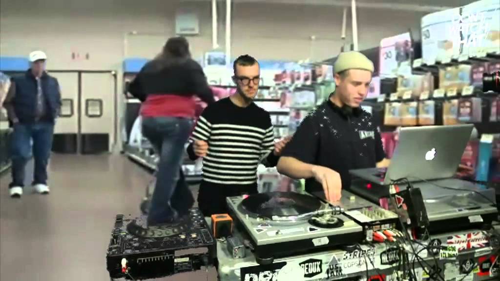 JUST JAM 92 CHAOS IN THE CBD