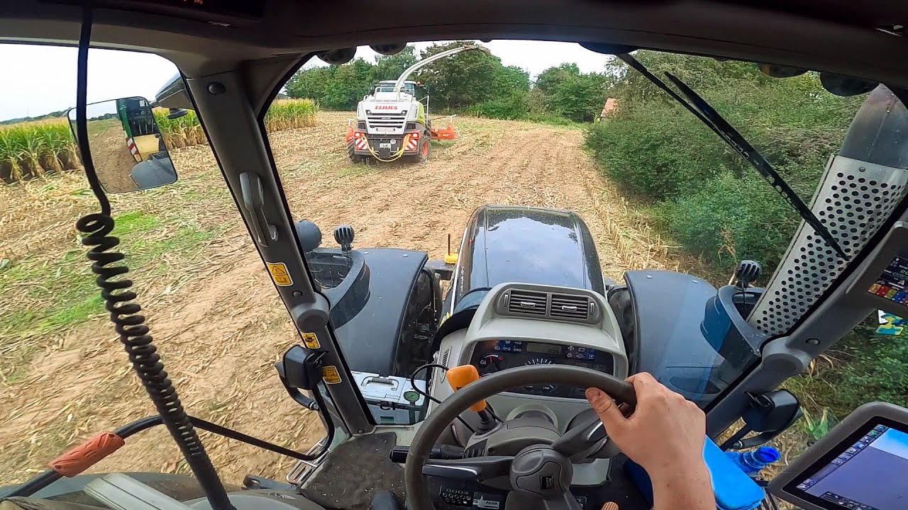 Cab View | Deutz-Fahr 7250 TTV Warrior | Mais Silage