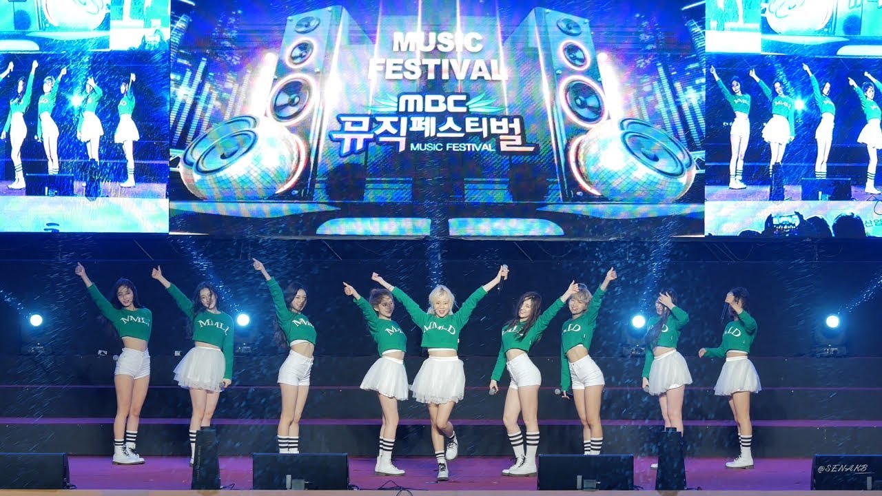 180404 모모랜드 (MOMOLAND) '뿜뿜 (BBoom BBoom)' 4K Fancam [직캠] [전체] by Sena @논산딸기축제