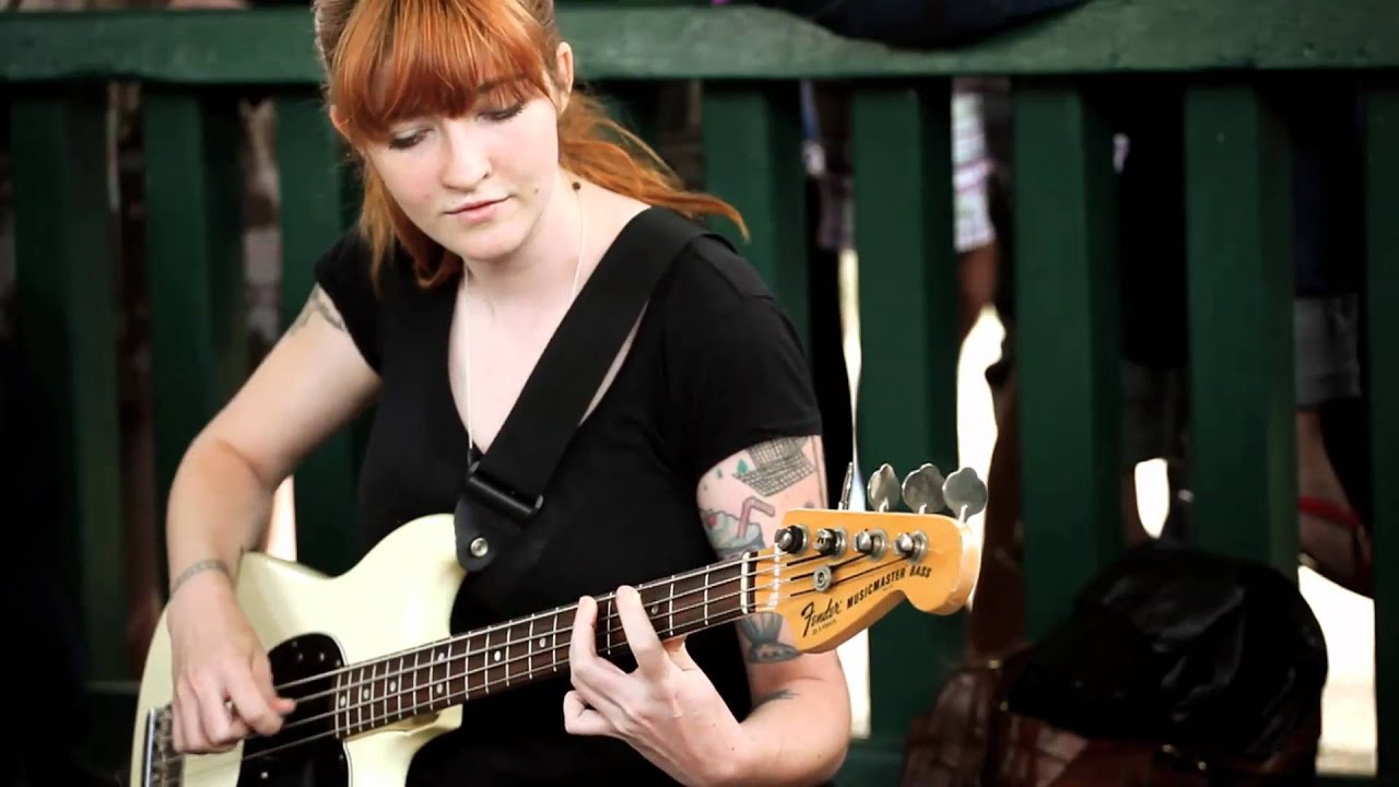 Vivian Girls - The Other Girls