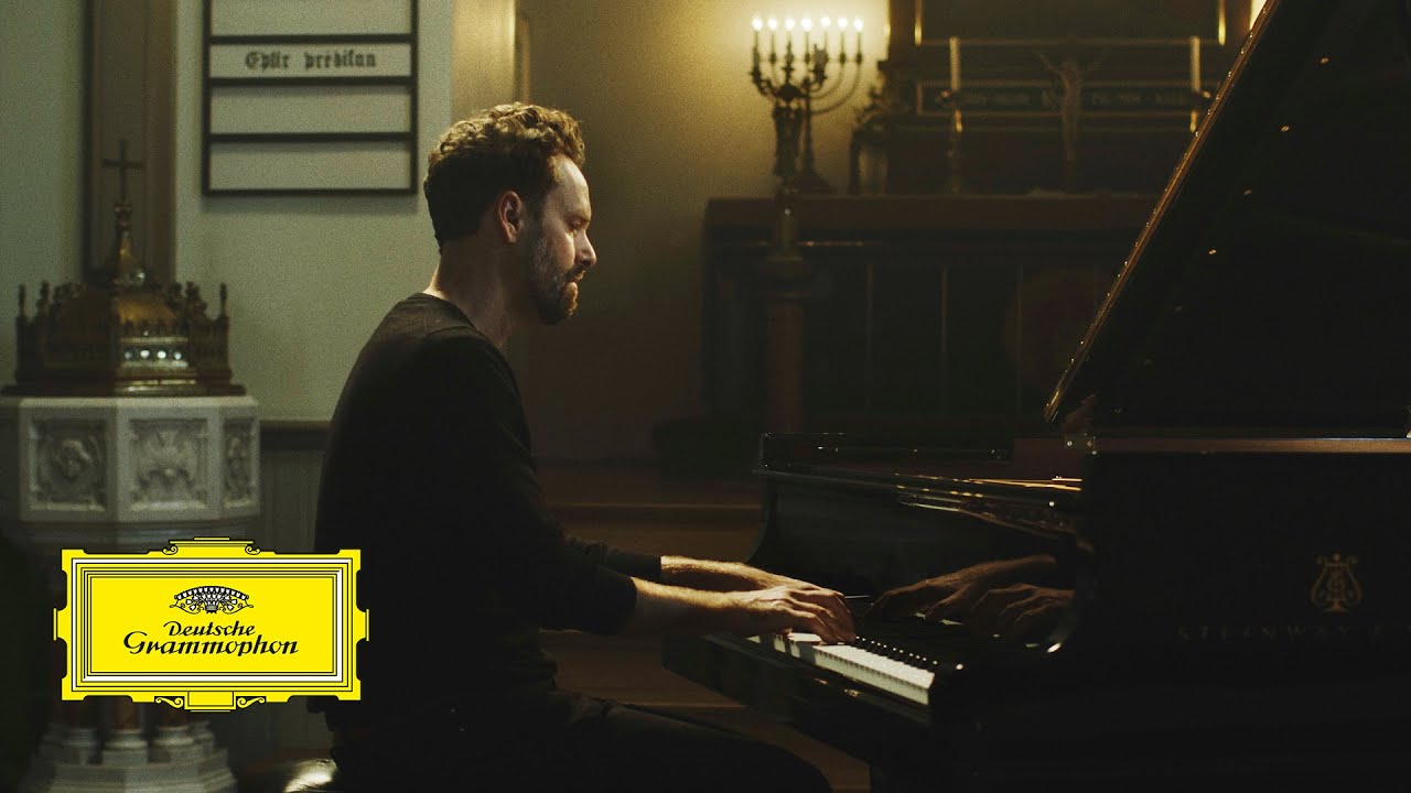 Dustin O&lsquo;Halloran &ndash; Opus 18 (performed at Fr&iacute;kirkjan, Reykjav&iacute;k)