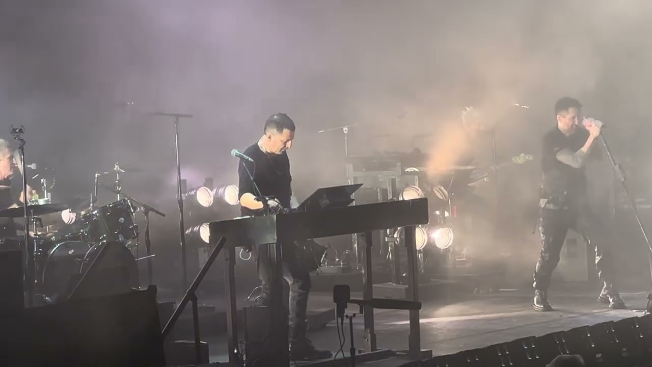 Nine Inch Nails   Im Afraid of Americans   Live in DC   February 11 2026