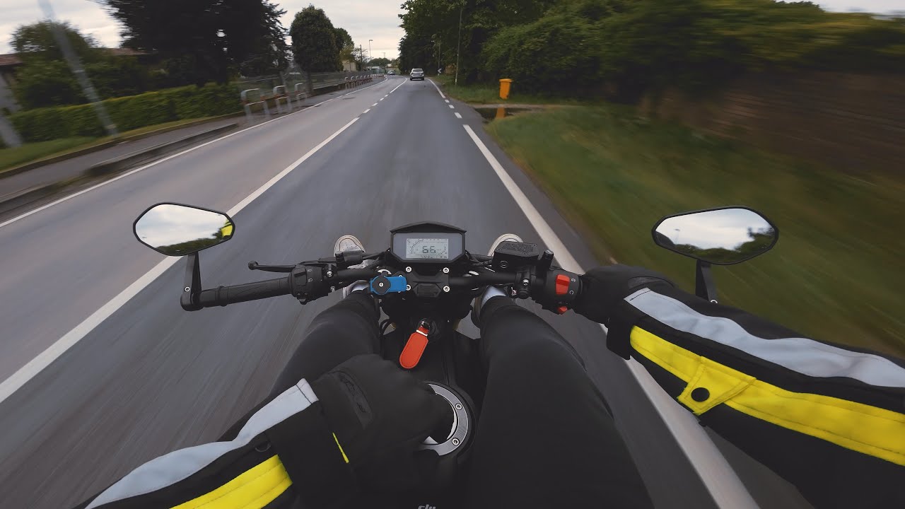 Keeway RKF 125 | Ride to School - Mivv exhaust no db [4K]
