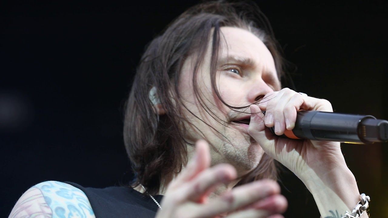 Slash ft. Myles Kennedy & The Conspirators: Behind-the-Scenes at Download Festival 2019