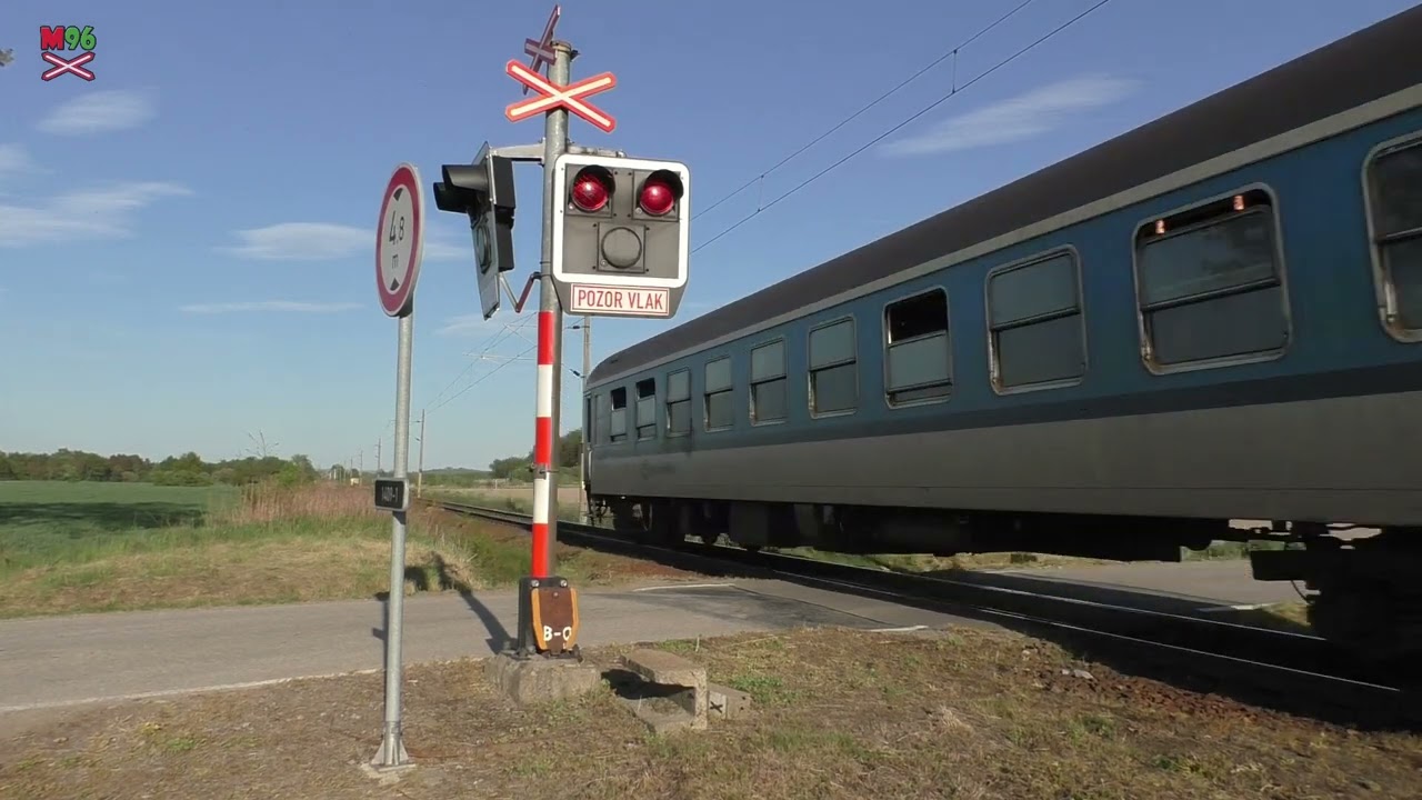 Železniční přejezd Čejetice #3 [P1163] - 12.5.2022 / Czech railroad crossing