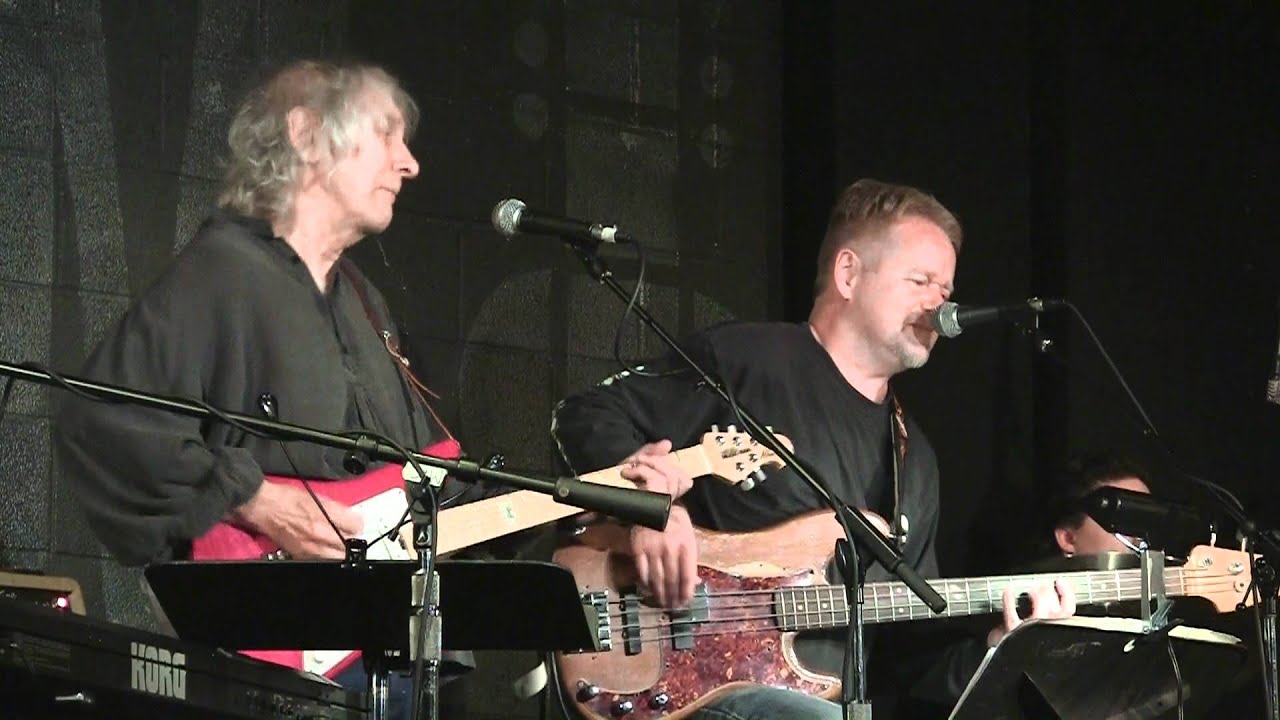 Albert Lee - Tear It Up - Live at McCabe's   1-13-12
