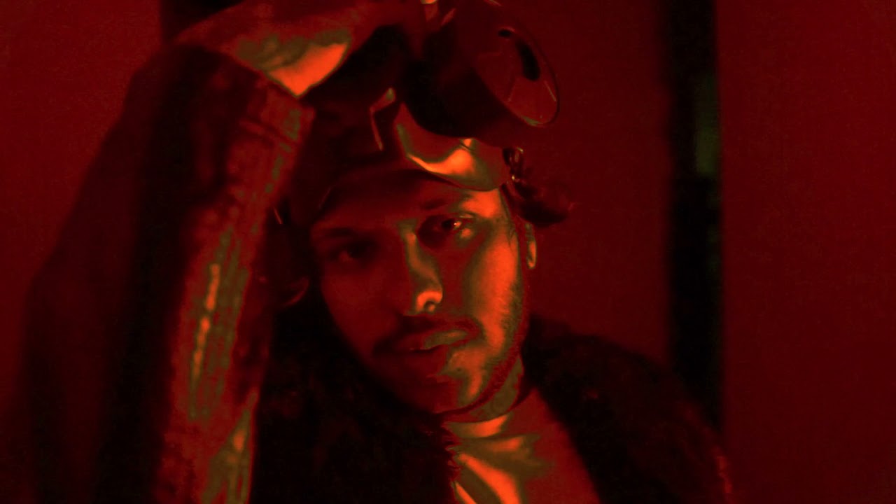 ALT3R3DDR3AMS//UND3RGR0UND - Twin Pumpkin, measyou, Mary More