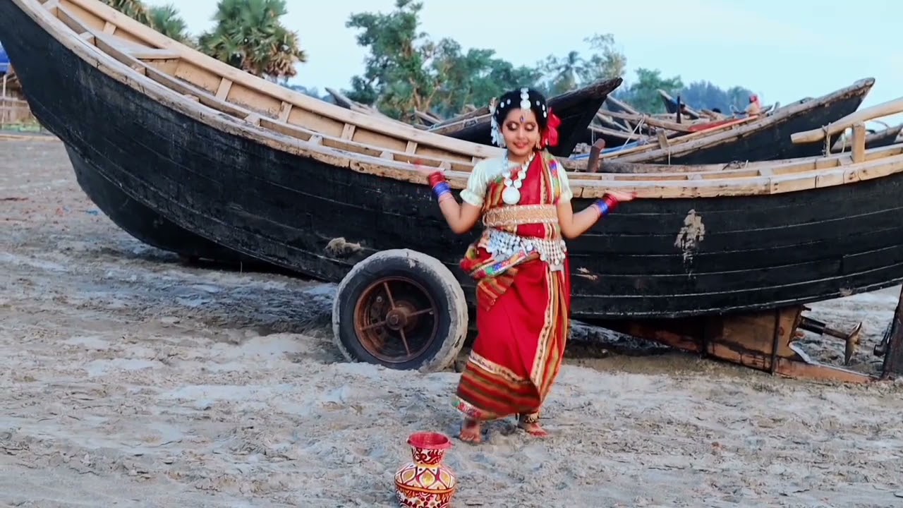 cholo cholo shokhi/ folk dance/ বাংলাদেশি লোক নৃত্য।