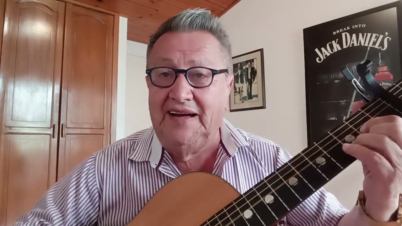 ME CONDENAN cover Chelo Silva 