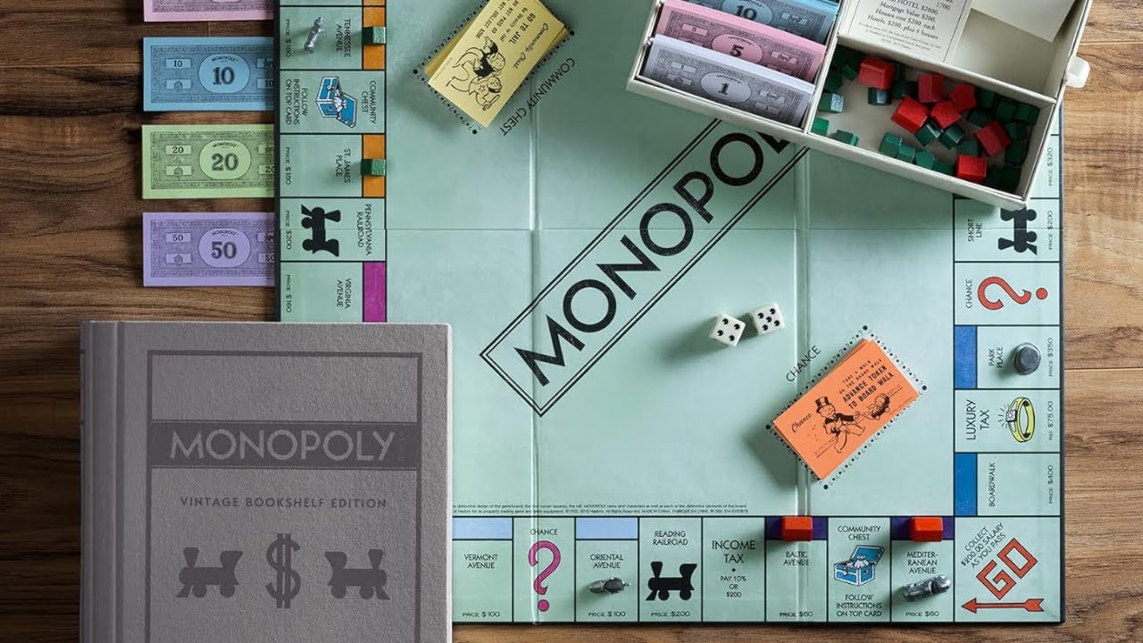 📚 Vintage Family Board Game Collection | Scrabble, Monopoly, Clue & Yahtzee!