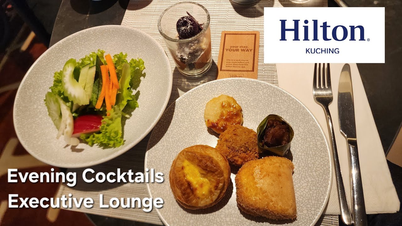 Evening Cocktails Executive Lounge Hilton Kuching Hotel Sarawak @explorehotel @exploresarawak