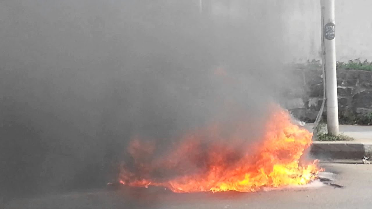 Indica Car Caught Fire in Chennai