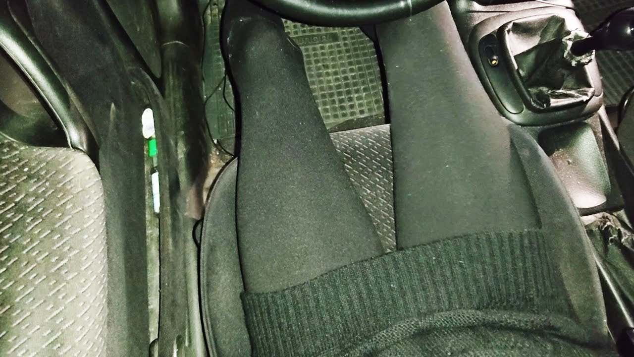 Mommy's Car Stalled Out - Cranking & Pedal Pumping in Black Tights