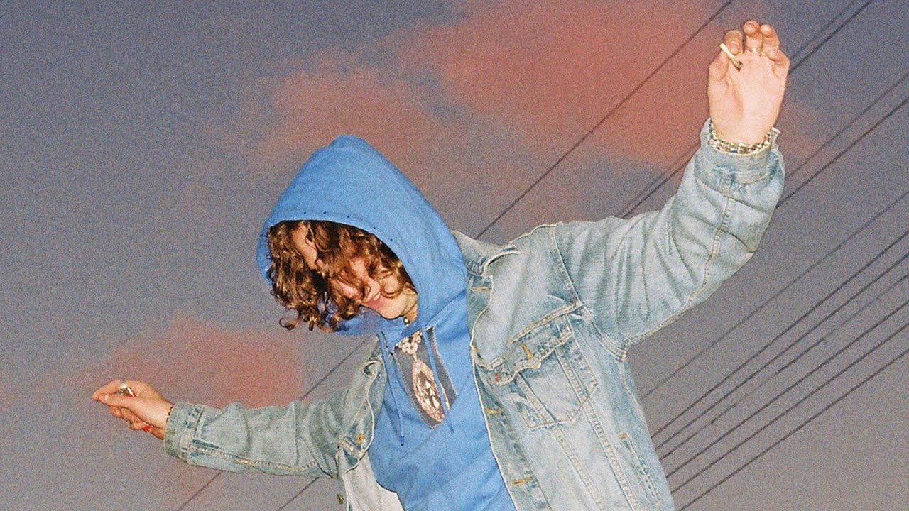 Kid Bloom - DOES IT MAKE ME WRONG? (Official Audio)