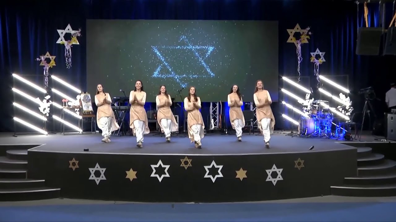 Joyful Jewish dance | Lechava