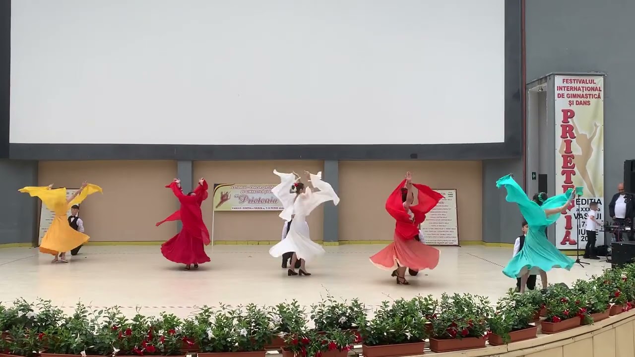 PREMIUL I-CONCURS INTERNAȚIONAL ,,PRIETENIA”,FORMAȚIA DREAMS-VALS; 2023 PROF.INSTR. CIOLACU MIRELA
