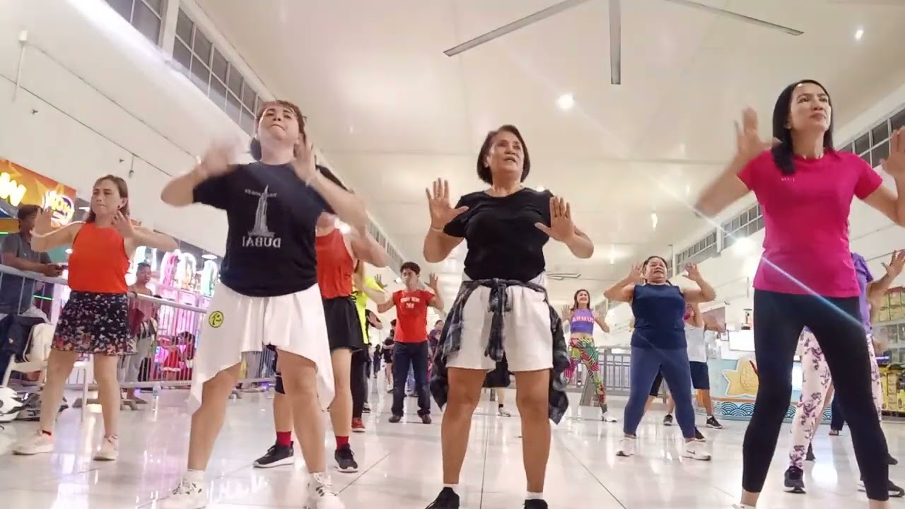 ZumbaInBlack #5 | senia bautista