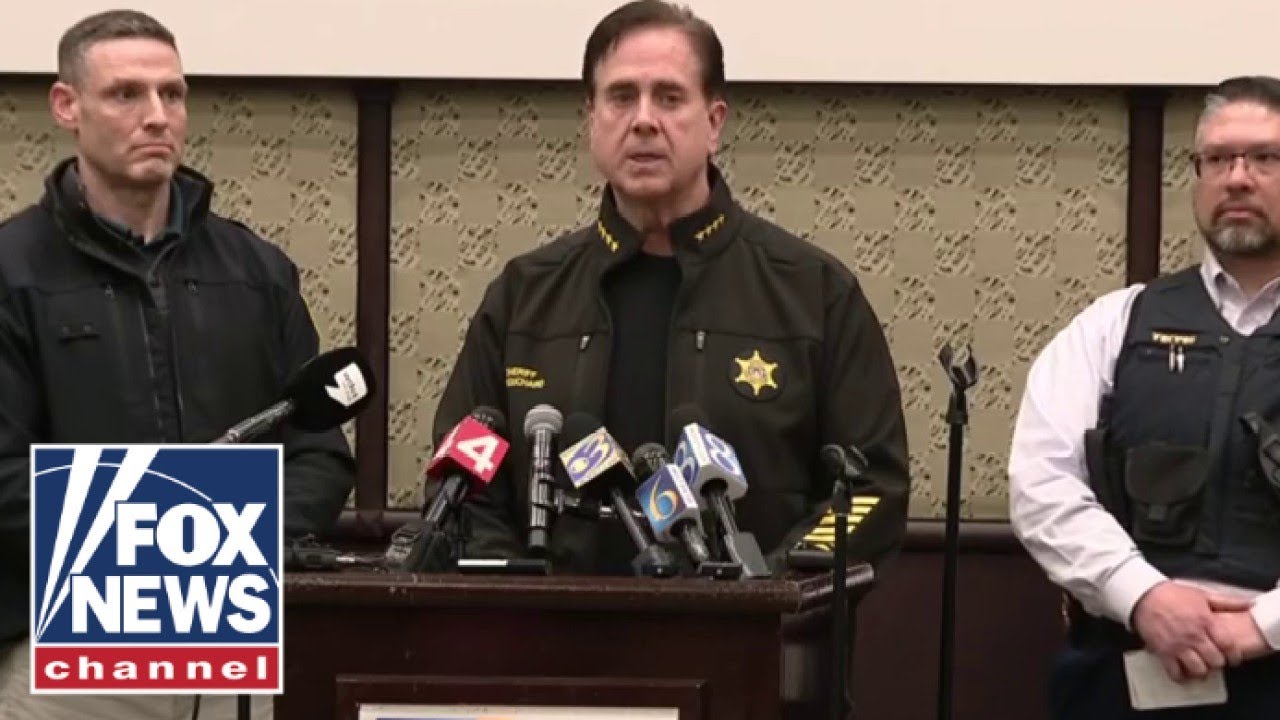 Срочное сообщение: Официальные лица проинформировали общественность о стрельбе в синагоге в Мичиг...