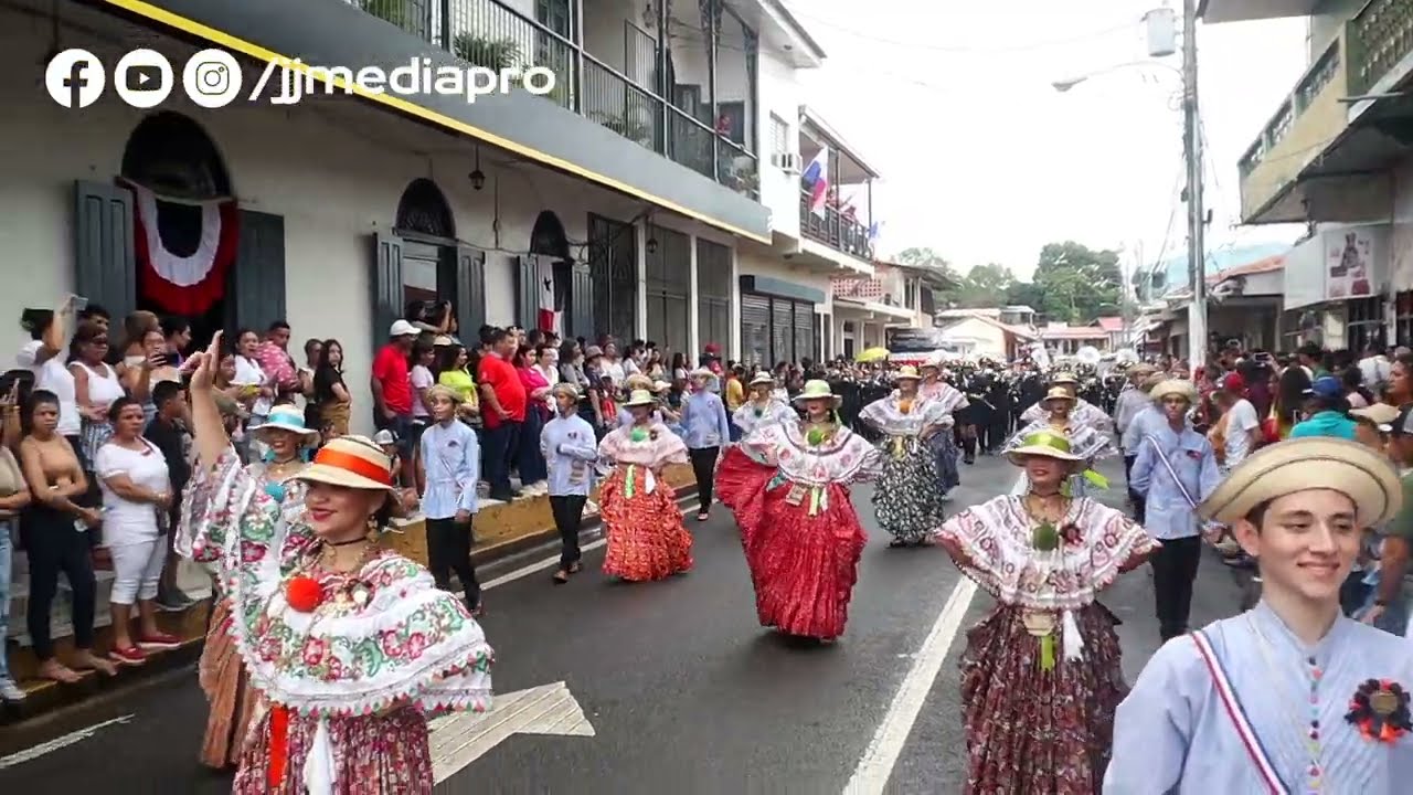 BANDA DE MUSICA COLEGIO MANUEL MARIA TEJADA ROCA - 3 DE NOVIEMBRE [ LAS TABLAS ]