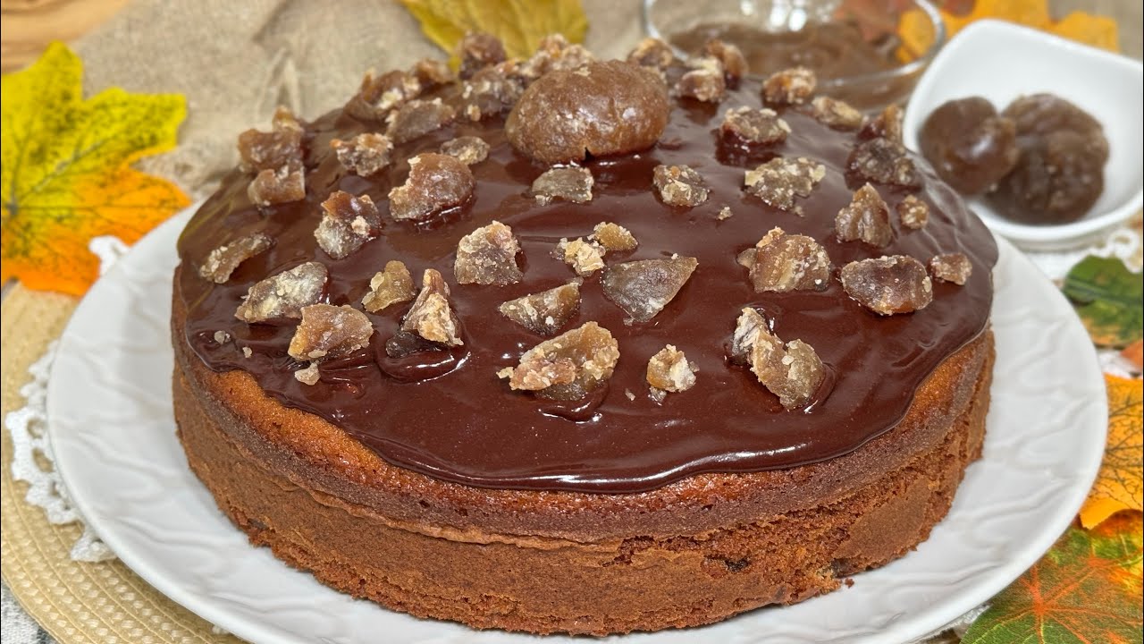 Torta Soffice alla Crema di Castagne, Cioccolato e Marron glacé 