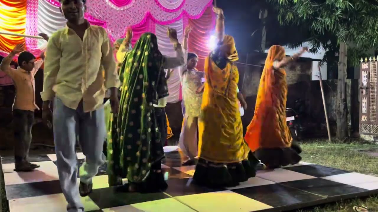 Bhua Ji ke sath dance 🥰🥰🥰