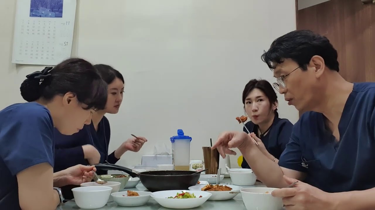 저희 병원의 흔한 점심 풍경