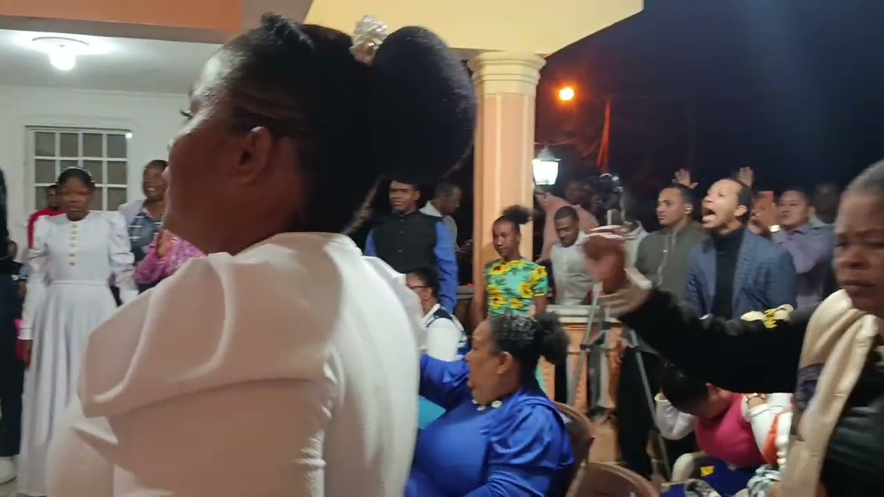 Estiven Javier no deje Que se metan la culebra 