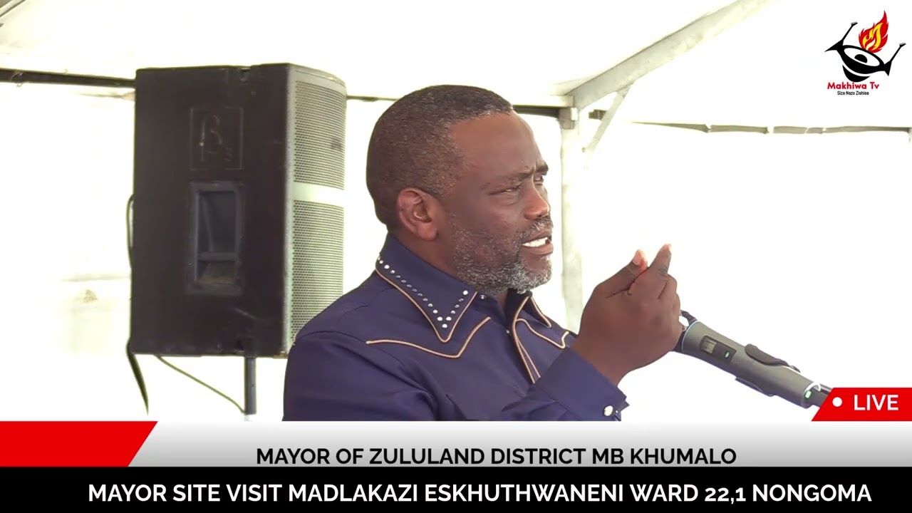 iMeya Yase ZDM MB Khumalo, wethule umsebenzi wamanzi ka R54m okuzohlomula  imizi enggu 500
