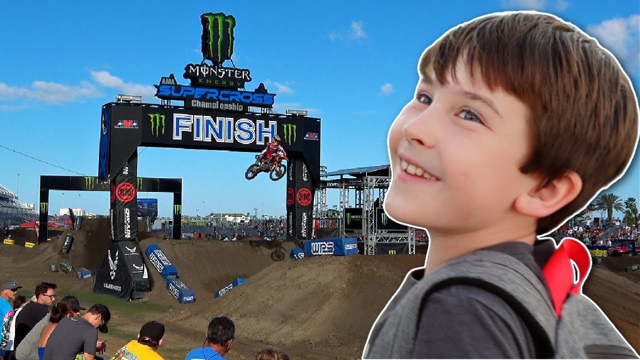 TRACKSIDE at DAYTONA SUPERCROSS 🏁