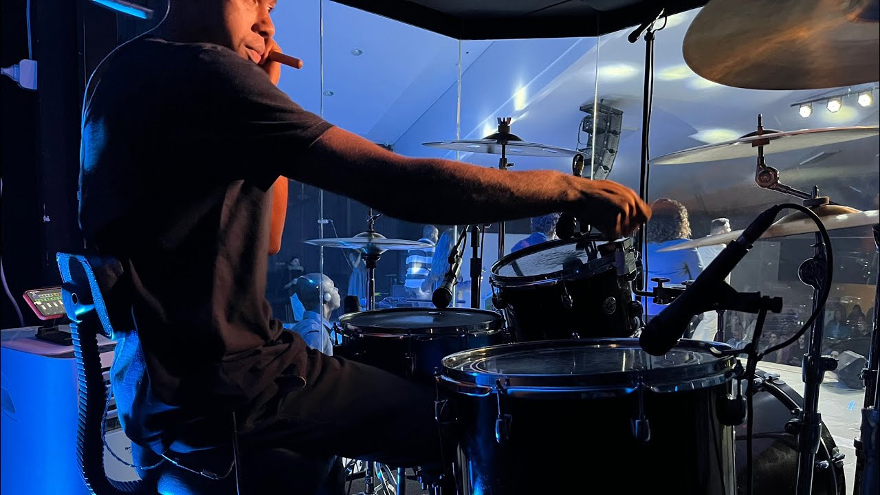 OH quão lindo esse nome é | ministério de louvor IMW ADORAÇÃO 