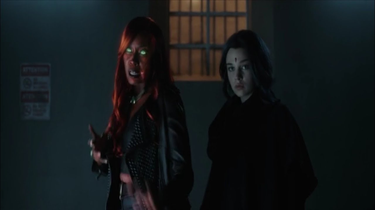 Titans 2x11 - Kory and Rachel went to break Dick out of prison.