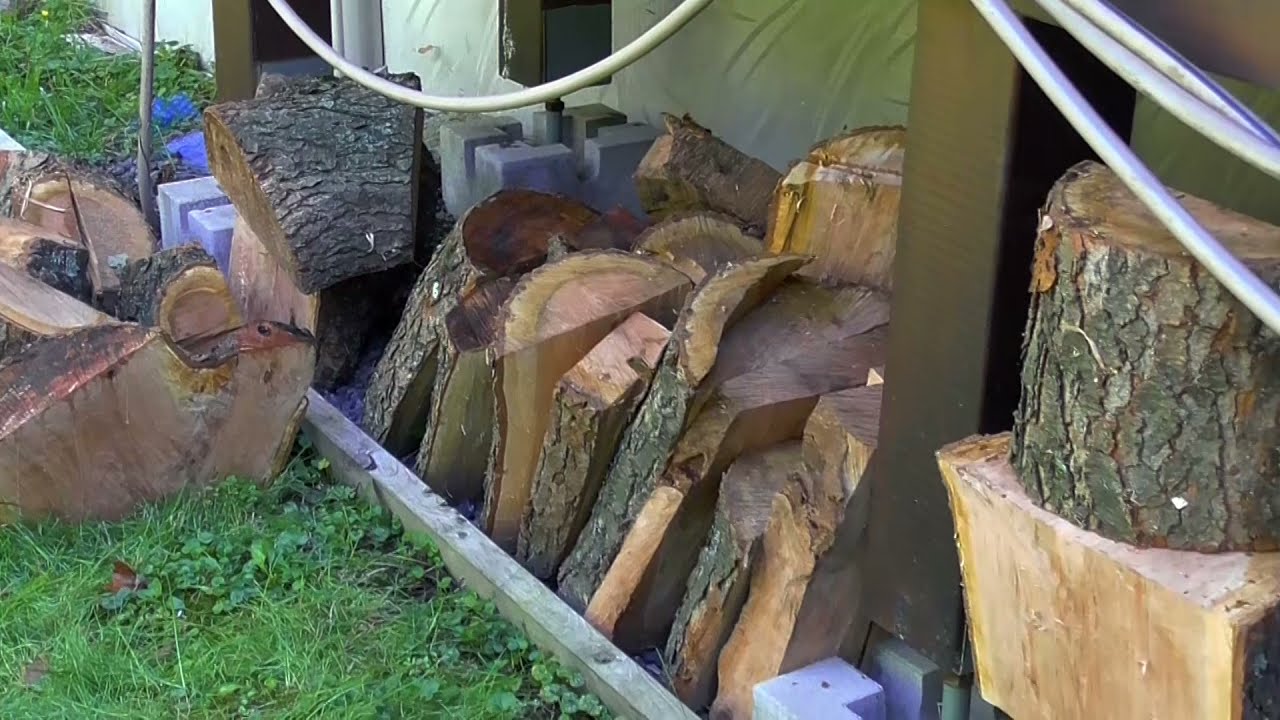 Comment entreposer le bois vert et éviter le fendillement le plus possible