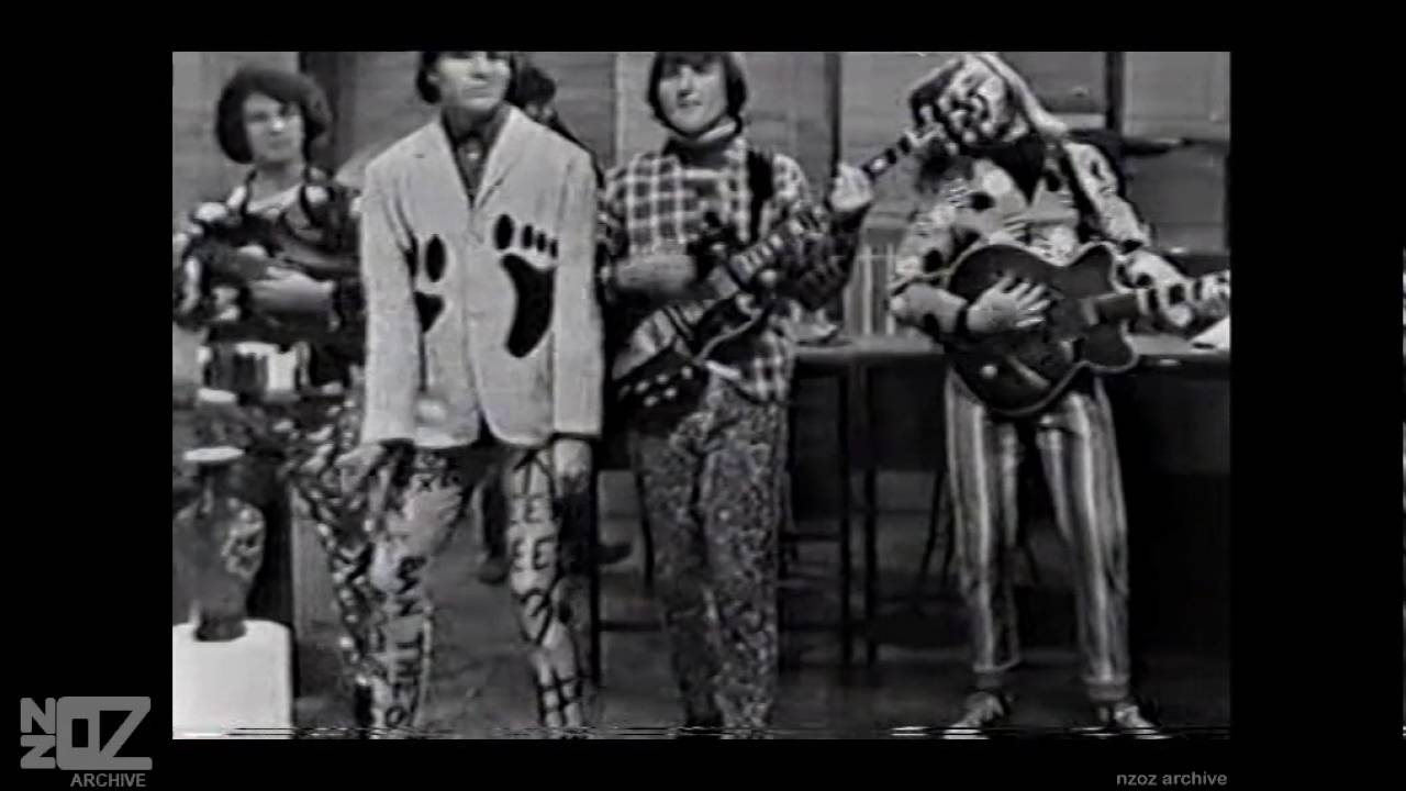 The Richard Wright Group - Miss Hargreaves (1966)
