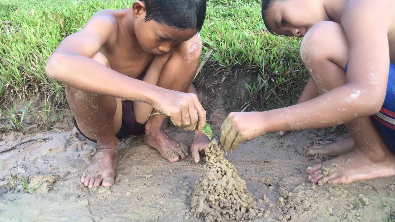 How to Build a Temple By Sands | Childrend Play The Sand | Cambodia Lifestyle