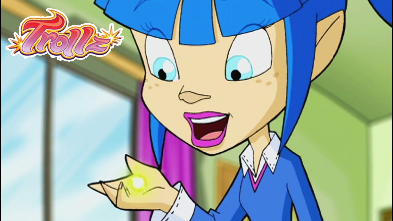 Sapphire's Magic Mirror Pendant: The Secret Portal | Trollz - WildBrain | Full HD Episodes
