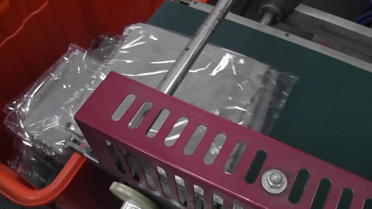 Full automatic home textiles packaging machine