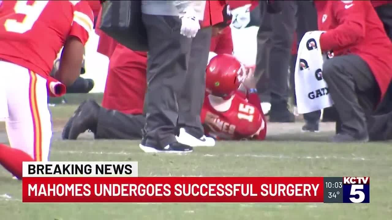 Mahomes undergoes ACL surgery in Dallas after exiting Chargers game with knee injury