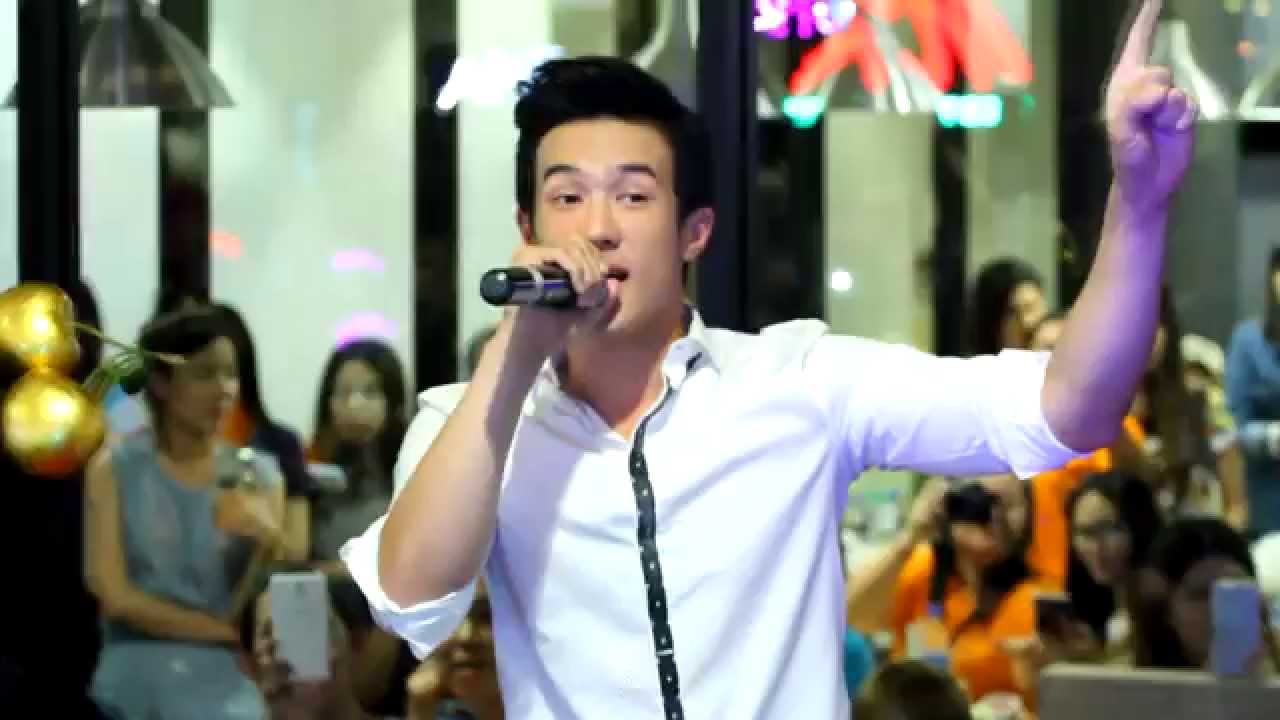151003 | เจมส์ มาร์ - ไม่แข่งยิ่งแพ้ @ ตำแหล CentralPlaza Pinklao