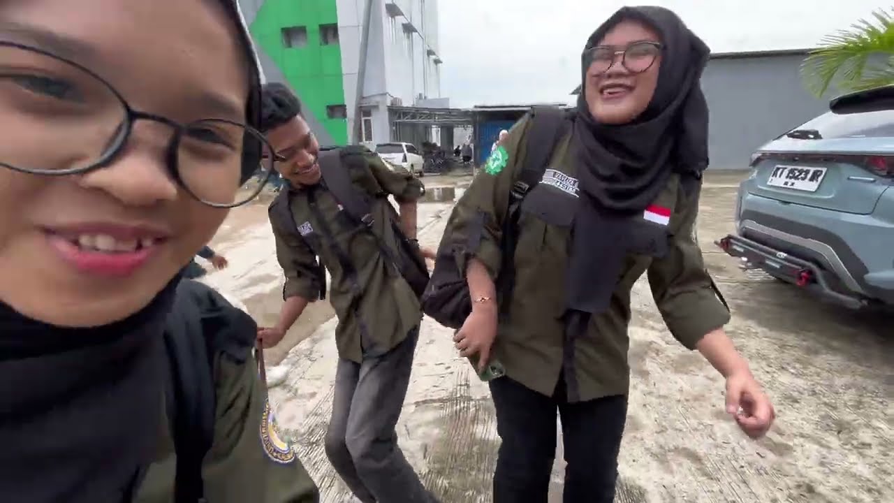 asiknya gamtek🤓✍️