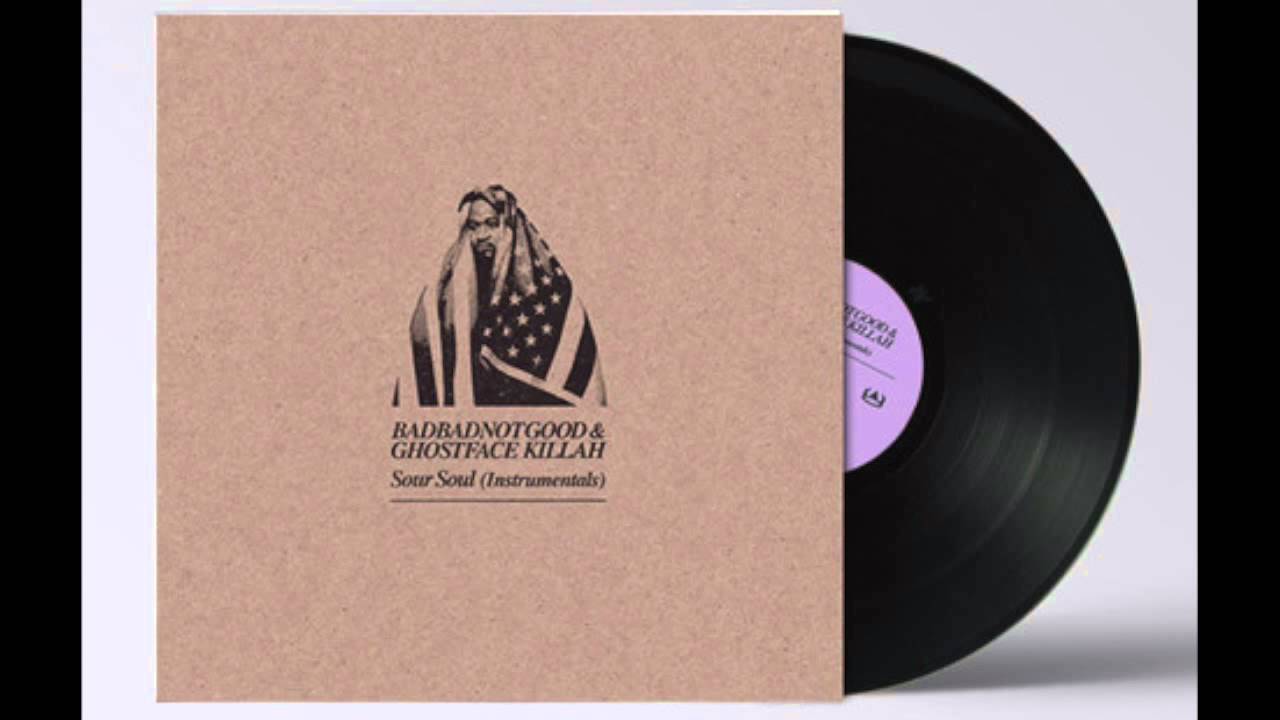 04 - Gunshowers (feat. eLZhi)