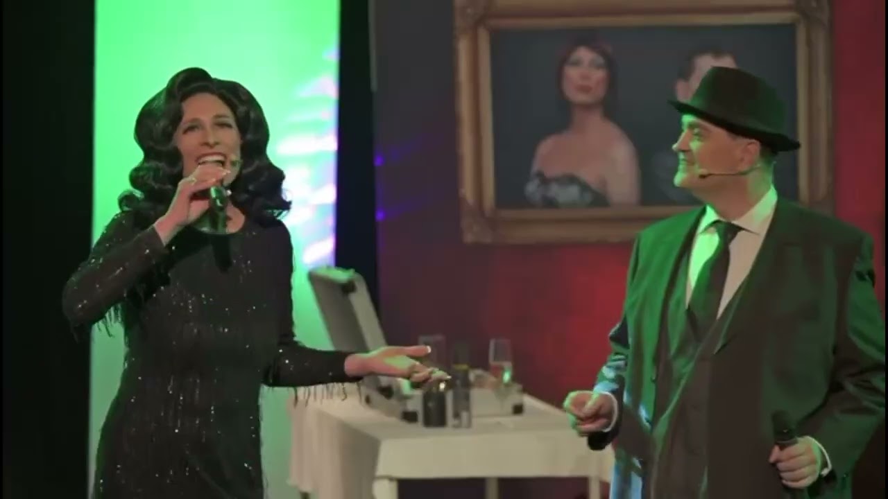 Trailer Dinner for Two! -Travestie trifft auf Musical & Operette_