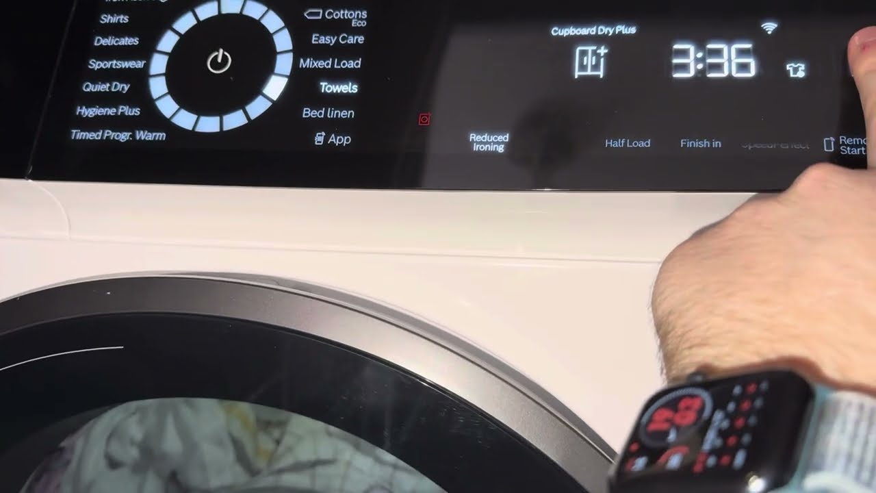 Bosch Serie 8 WQB246C9GB - First ever load (towels)